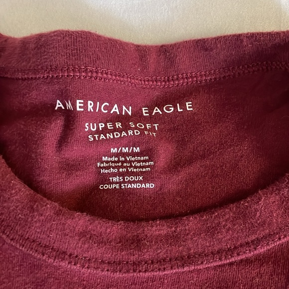 American Eagle shirt - maroon - medium - Picture 3 of 3